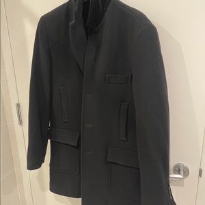 Wool Mid length Coat with knitted texture